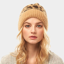 Load image into Gallery viewer, Leopard Pattern Beanie Hat
