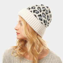 Load image into Gallery viewer, Leopard Pattern Beanie Hat
