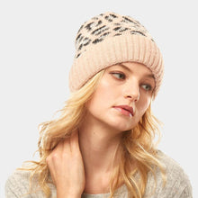 Load image into Gallery viewer, Leopard Pattern Beanie Hat
