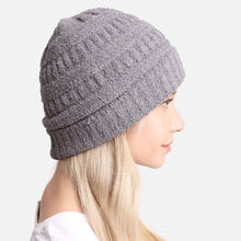 Load image into Gallery viewer, Solid Color Soft Ribbed Beanie Hat
