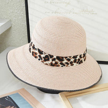 Load image into Gallery viewer, Leopard Trim Bowler Hat
