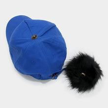 Load image into Gallery viewer, Detachable pom pom baseball cap
