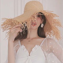 Load image into Gallery viewer, Frayed Straw Sun Hat
