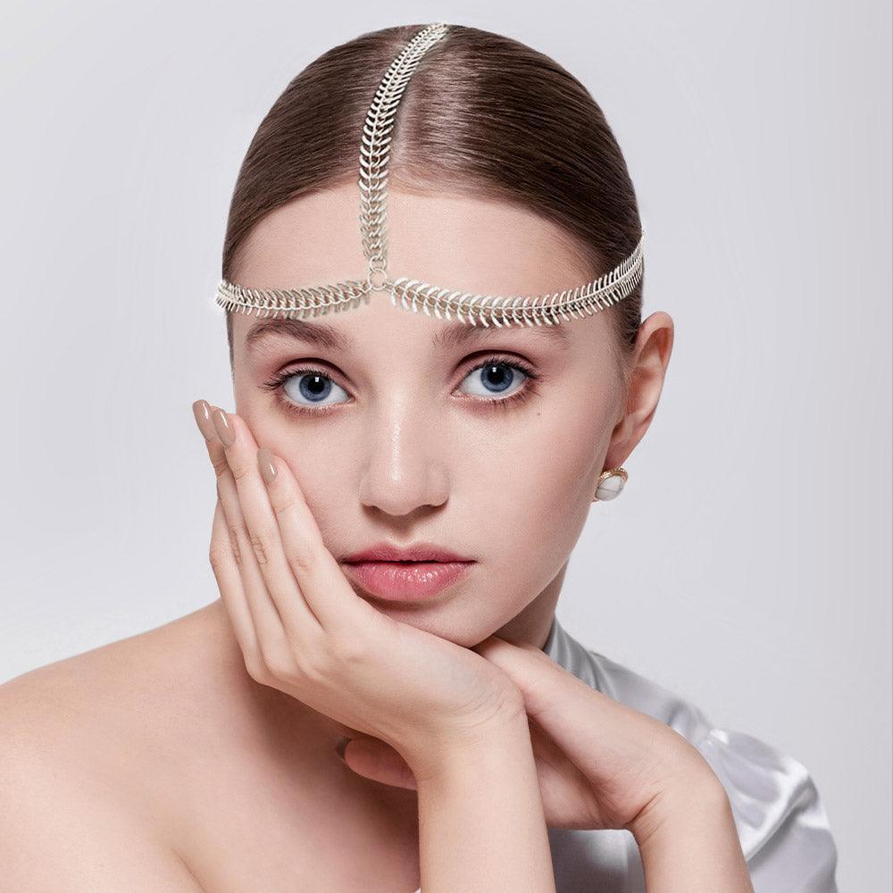 Curved Metal Link Head Chain - Jewelry Store by Erik Rayo