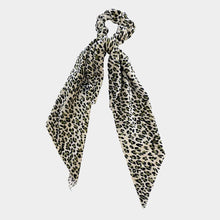 Load image into Gallery viewer, Leopard Pattern Velvet Pony Hair Band / Scarf 2 PCS
