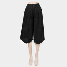 Load image into Gallery viewer, Black Wide leg midi pants with buttons
