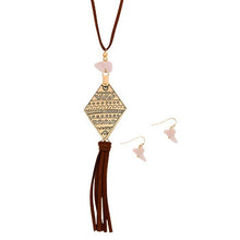 Load image into Gallery viewer, Peach Raw quartz &amp; faux suede tassel drop aztec long necklace
