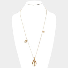 Load image into Gallery viewer, Gold Flower petal Pendant Metal Long Necklace
