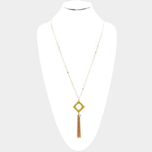 Load image into Gallery viewer, Gold Thread Wrapped Square Hoop Drop Chain Tassel Necklace
