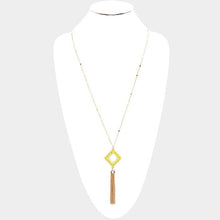 Load image into Gallery viewer, Yellow Thread Wrapped Square Hoop Drop Chain Tassel Necklace
