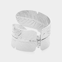 Load image into Gallery viewer, Metal Leaf Hinged Bangle Bracelet
