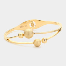 Load image into Gallery viewer, Gold Stainless Steel Metal Ball Tip Hinged Bracelet
