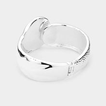 Load image into Gallery viewer, Silver Hammered Metal Bangle Bracelet
