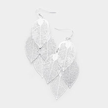 Load image into Gallery viewer, Silver Filigree Metal Leaf Cluster Vine Earrings
