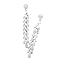Load image into Gallery viewer, Silver Abstract Metal Link Dangle Earrings
