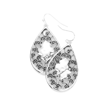 Load image into Gallery viewer, Silver Antique Metal Teardrop Dangle Earrings
