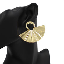 Load image into Gallery viewer, Gold Textured Metal Fan Earrings
