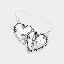 Load image into Gallery viewer, Silver Antique Metal Heart Dangle Earrings
