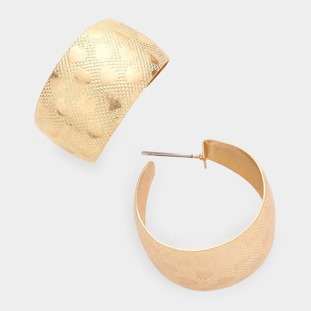 Gold Heart Patterned Bold Metal Hoop Earrings - Jewelry Store by Erik Rayo