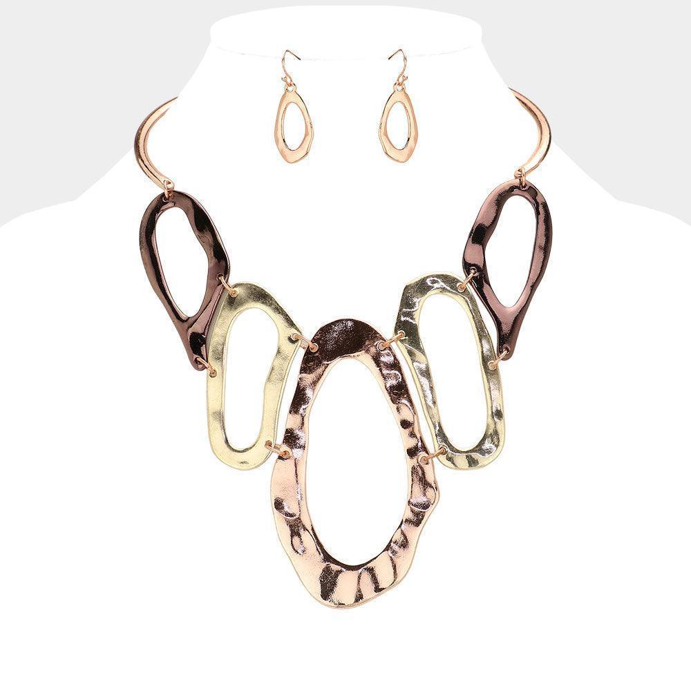 Abstract Hammered Hoop Link Toggle Necklace - Jewelry Store by Erik Rayo