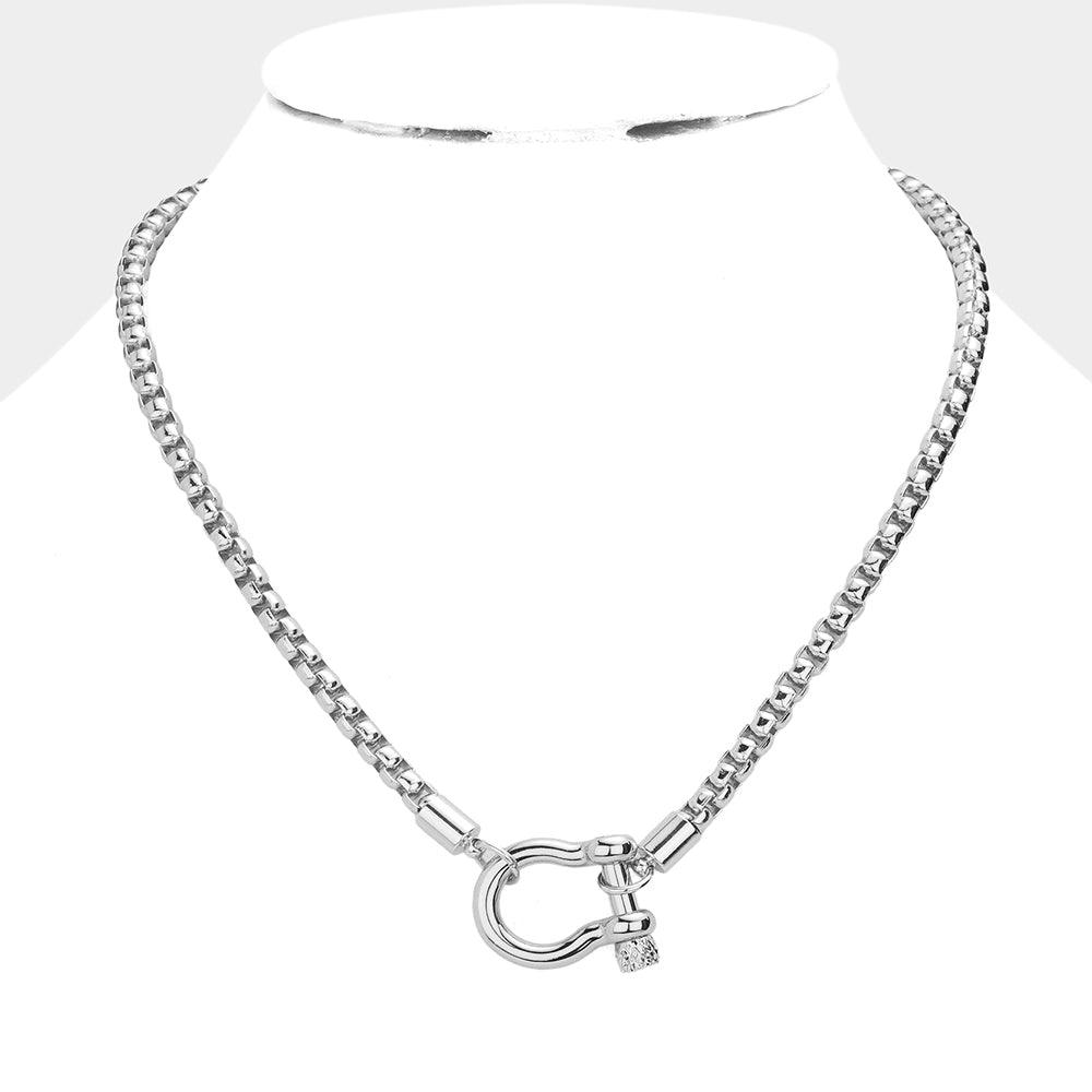 Metal Horseshoe Chunky Necklace