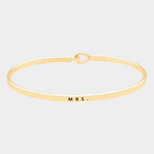 Load image into Gallery viewer, Gold MRS. thin metal hook bracelet
