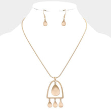 Load image into Gallery viewer, Gold Abstract Metal Teardrop Dangle Pendant Necklace
