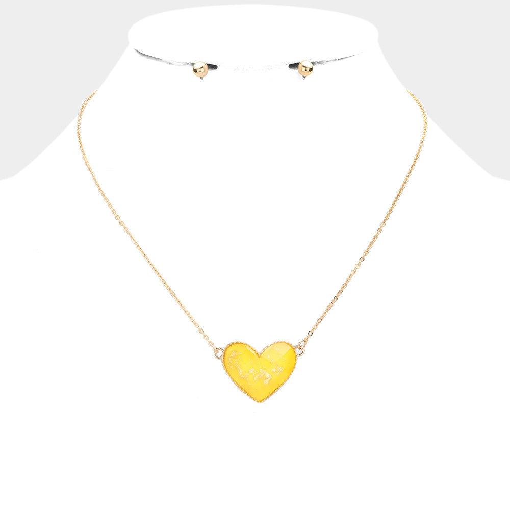 Yellow Gold Foil Detailed Heart Pendant Necklace