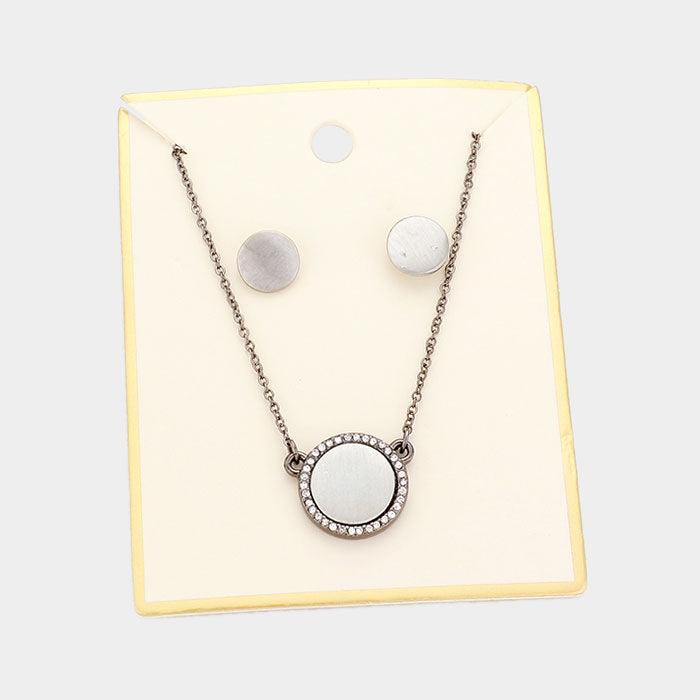 Silver Crystal Trim Round Metal Pendant Necklace