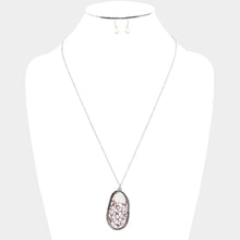 Load image into Gallery viewer, White Abstract Natural Stone Pendant Necklace
