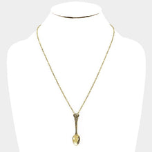 Load image into Gallery viewer, Gold COURAGE _ Classic Pattern Spoon Pendant Necklace
