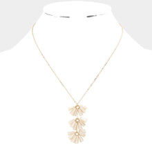 Load image into Gallery viewer, Trapezoid Bead Wrapped Link Pendant Necklace
