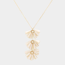 Load image into Gallery viewer, Trapezoid Bead Wrapped Link Pendant Necklace
