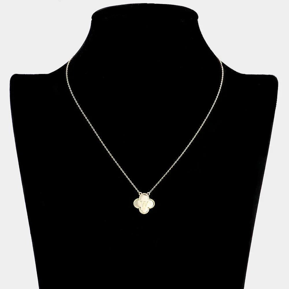 Gold Quatrefoil Initial W Pendant Necklace - Jewelry Store by Erik Rayo