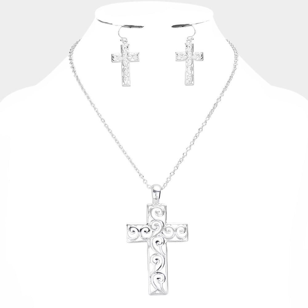 Silver Wester Metal Cross Pendant Necklace