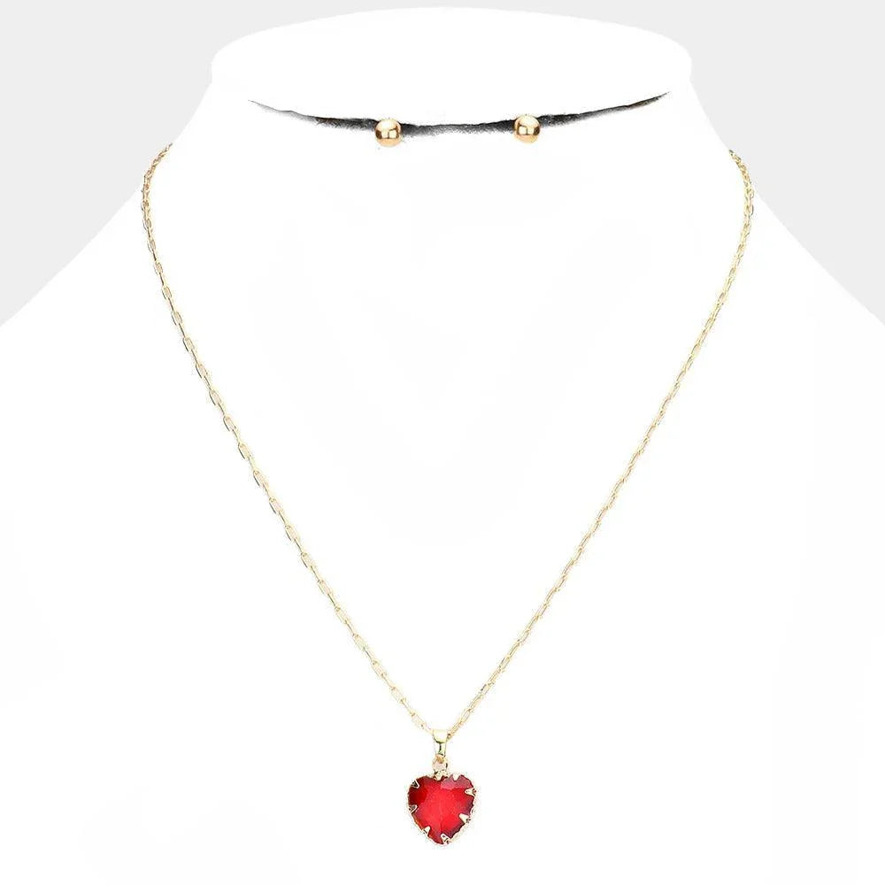 Heart Pendant Necklace - Jewelry Store by Erik Rayo
