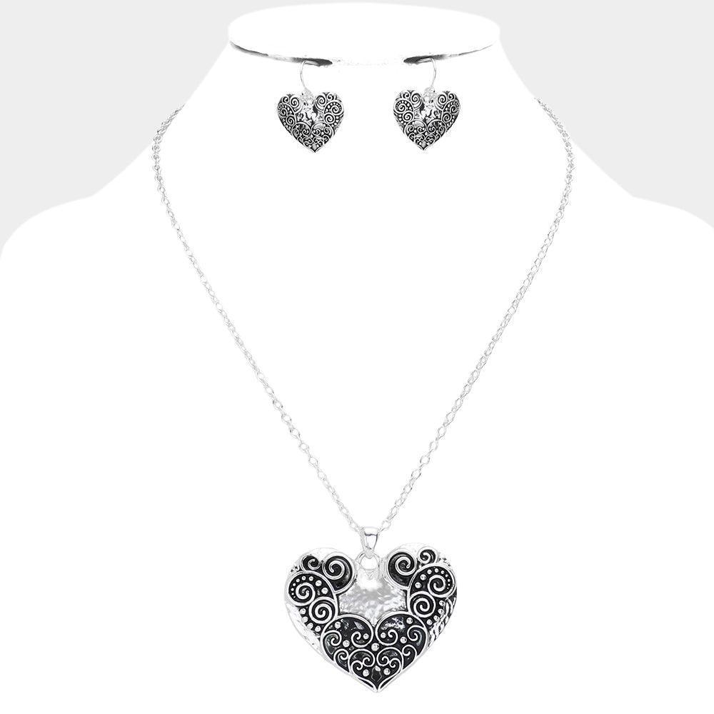 Silver Antique Metal Western Heart Pendant Necklace - Jewelry Store by Erik Rayo