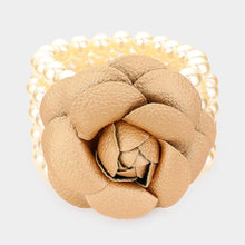 Load image into Gallery viewer, Gold Chunky Rose Pearl Bracelet
