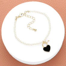 Load image into Gallery viewer, Black Enamel Heart Charm Pendant Pearl Bracelet
