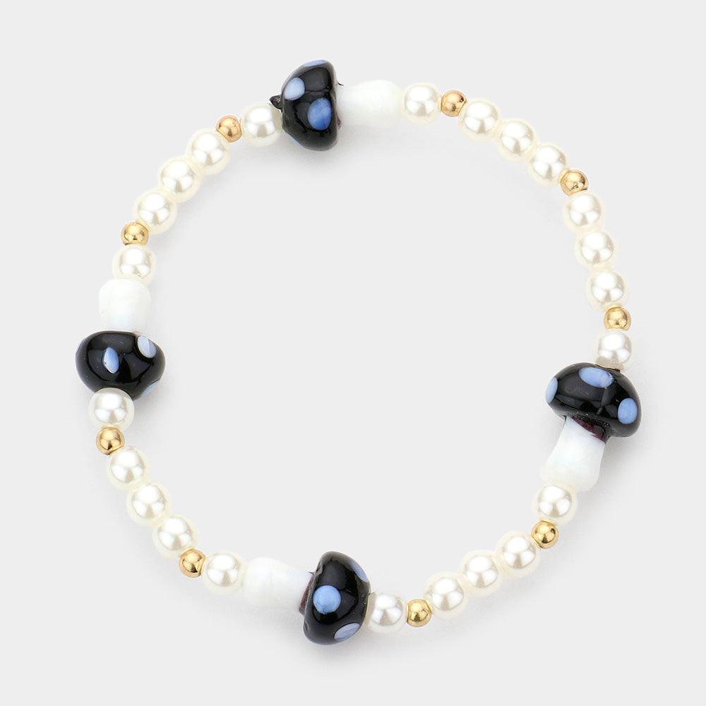 Black Mushroom Accented Pearl Stretch Bracelet