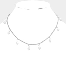 Load image into Gallery viewer, Pearl Station Necklace
