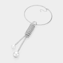 Load image into Gallery viewer, White Pearl Tip Metal Wired Not Pendant Statement Necklace
