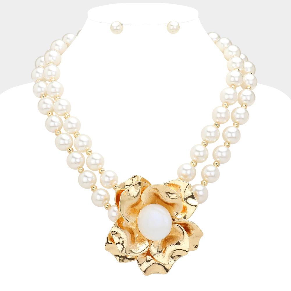 Gold Metal Flower Pendant Pointed Pearl Statement Necklace