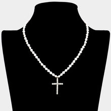 Load image into Gallery viewer, Cream Stone Bezel Cross Pendant Pearl Necklace
