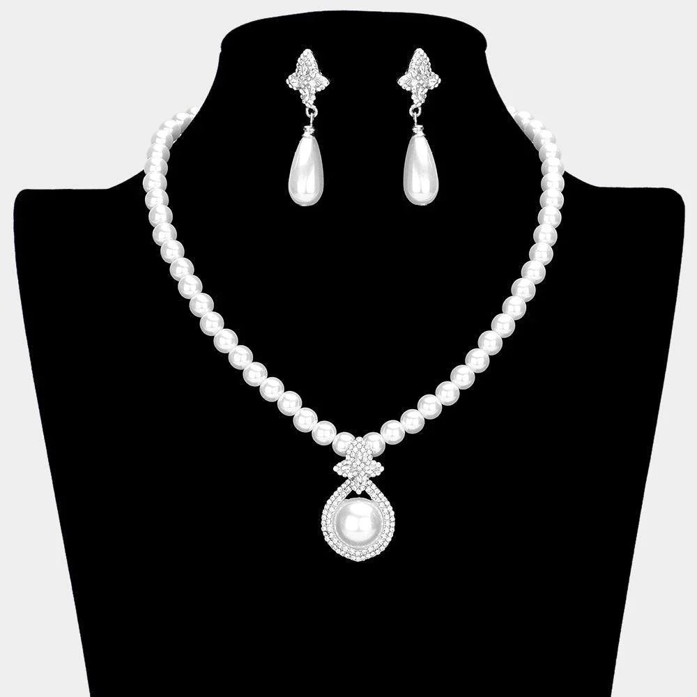 White Round Pearl Pointed Pendant Necklace - Jewelry Store by Erik Rayo