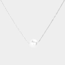 Load image into Gallery viewer, Pearl Pendant Necklace
