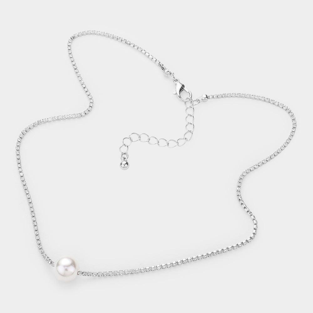 Cream Pearl Pendant Necklace - Jewelry Store by Erik Rayo