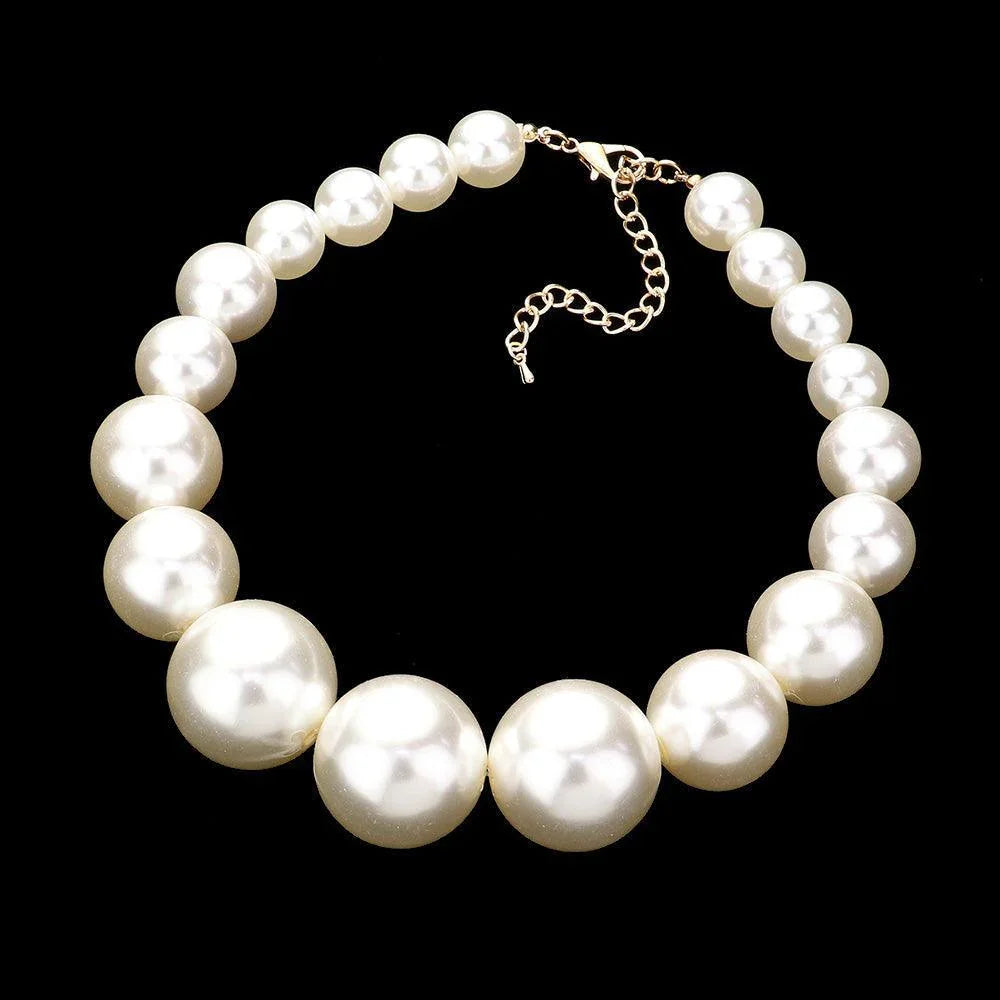 Cream Chunky Pearl Necklace - Jewelry Store by Erik Rayo