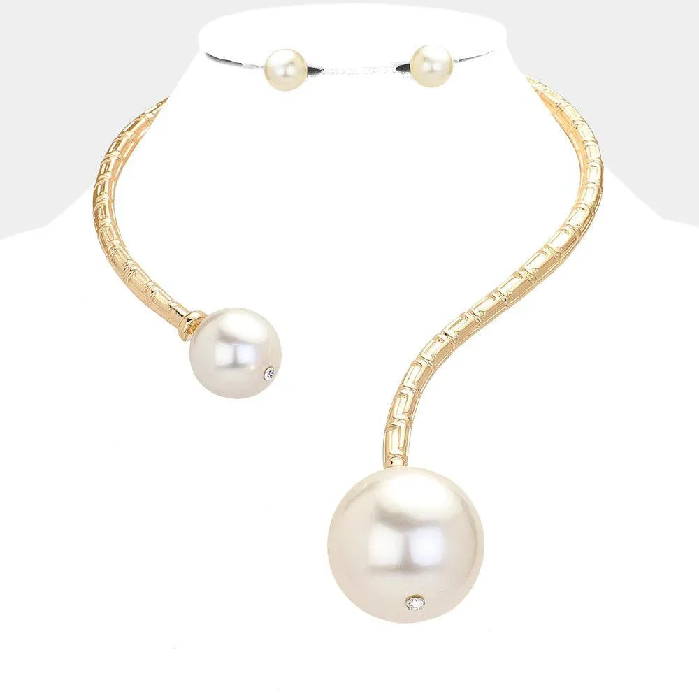 Cream Oversized Pearl Ball Tip Choker Necklace - Jewelry Store by Erik Rayo