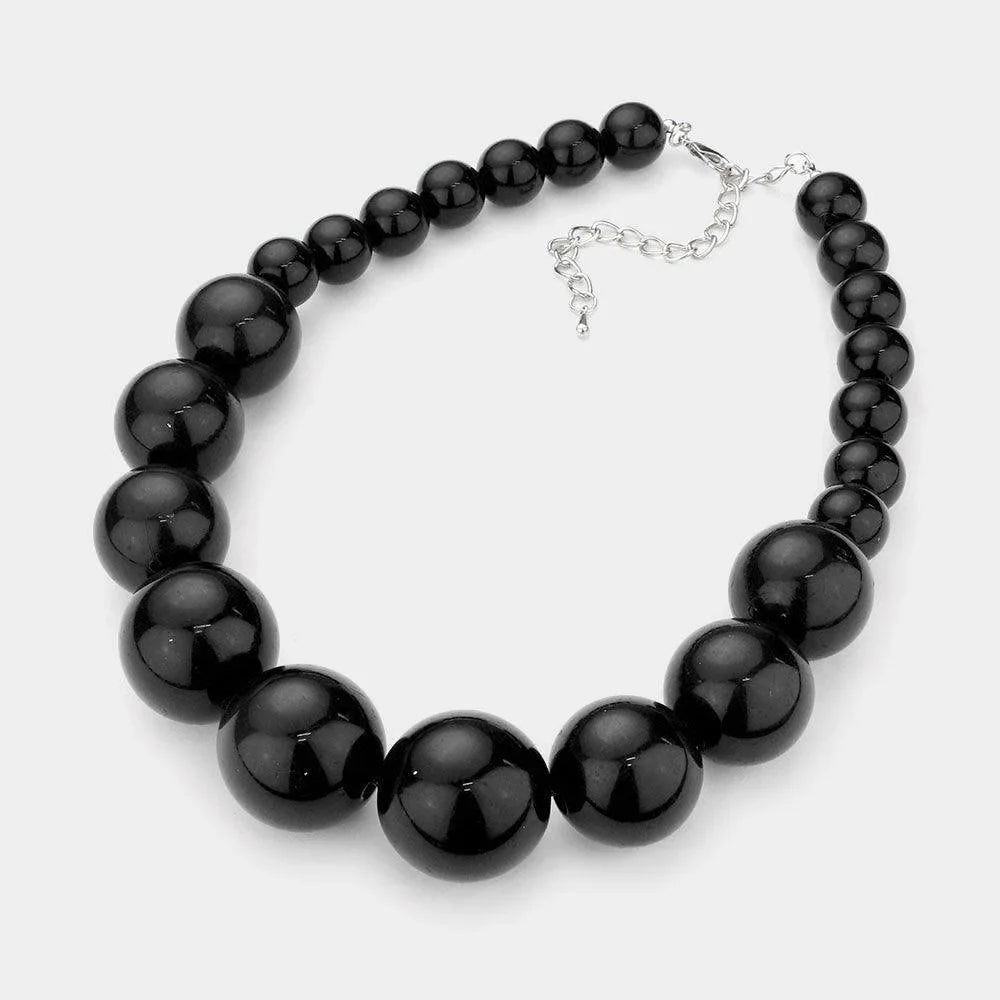 Black Pearl Necklace - Jewelry Store by Erik Rayo